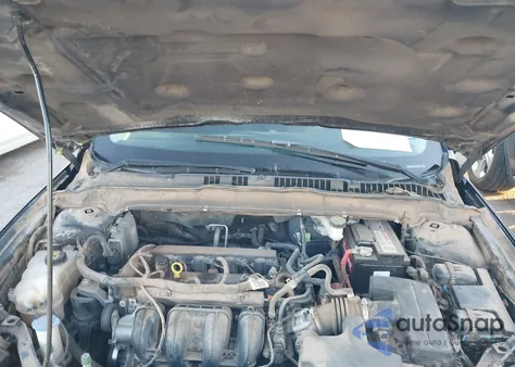 2017 Ford Fusion S z USA, uszkodzony, nr VIN 3FA6P0G76HR140936